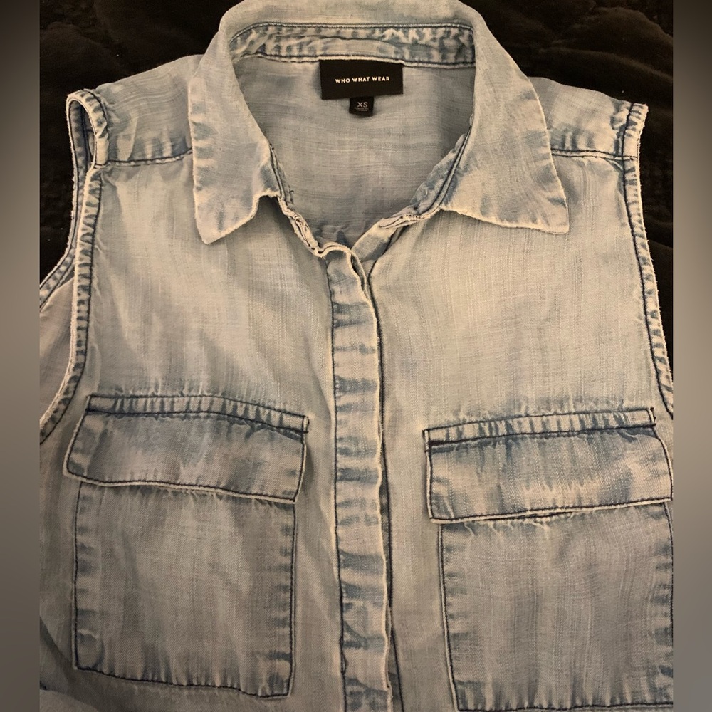 Who What Wear Women’s Sleeveless Lightweight Denim Top Size XS -100% lyocell